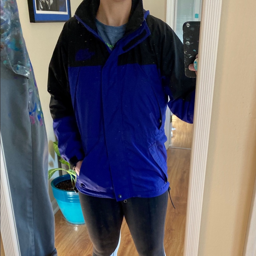The North Face Rain Jacket - Throwback - image 7
